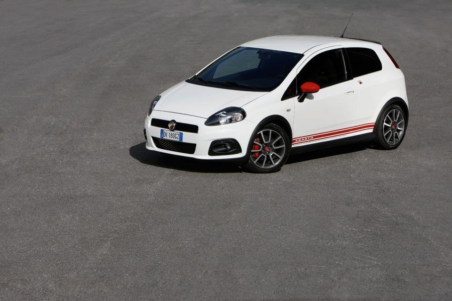  Fiat Grande Punto Abarth 2007 года  (фото 57 из 67)